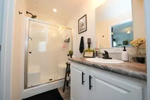 979 Essex St, Bangor, ME 04401 - Photo 8