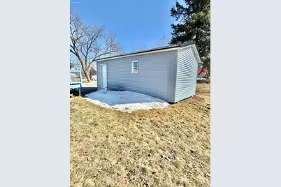 31 Delmont Street, Presque Isle, ME 04769 - Photo 8