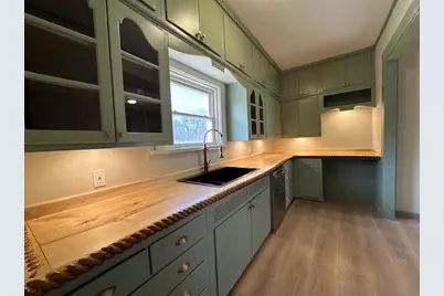 51 W Main Street, Searsport, ME 04974 - Photo 20