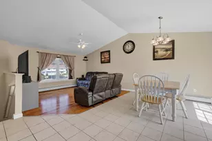 351 Hill St, Biddeford, ME 04005 - Photo 10