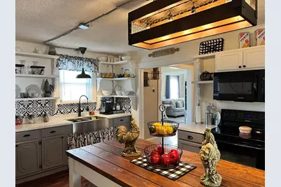 312 Pine Street, Rumford, ME 04276 - Photo 30