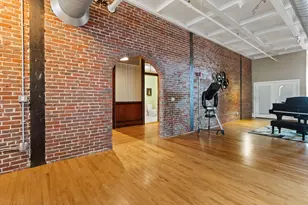 49 Lisbon St, Lewiston, ME 04240 - Photo 32