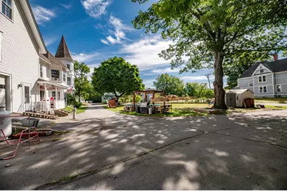 140 Hartland Avenue, Pittsfield, ME 04967 - Photo 8