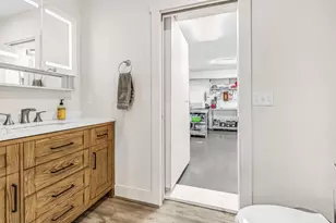 156 Congress St, Belfast, ME 04915 - Photo 24