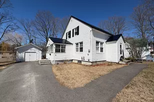 36 Cedar St, East Millinocket, ME 04430 - Photo 1