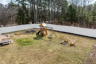 82 Tree Farm Rd, Brunswick, ME 04011 - Photo 18