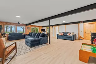 7 Papoose Island Rd, Raymond, ME 04071 - Photo 32