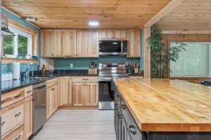 7 Papoose Island Rd, Raymond, ME 04071 - Photo 16