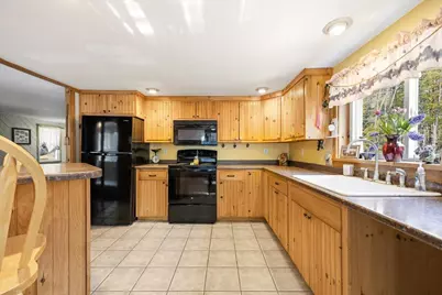52 Rosemont Avenue, Waterboro, ME 04061 - Photo 10
