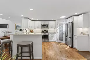 14 Mica Ct, Topsham, ME 04086 - Photo 8