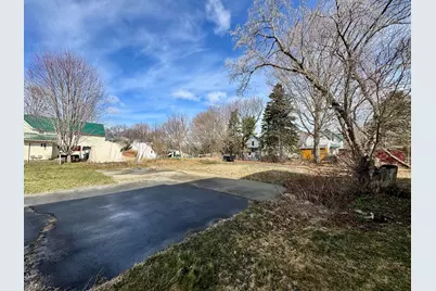 25 Oak Street, Waterville, ME 04901 - Photo 2