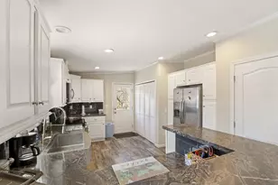 1032 Main St, Vassalboro, ME 04989 - Photo 10