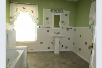 49 Pearl Street, Augusta, ME 04330 - Photo 14