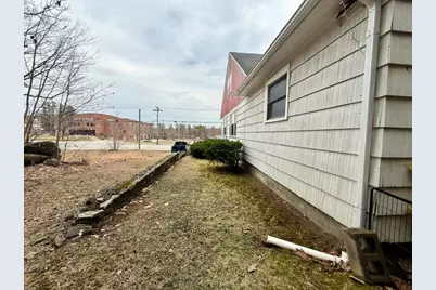 687 Main Street, Sanford, ME 04073 - Photo 6