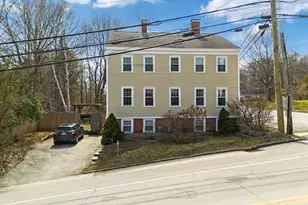 2 Warren St, Hallowell, ME 04347 - Photo 2