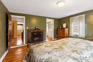 2 Warren St, Hallowell, ME 04347 - Photo 6