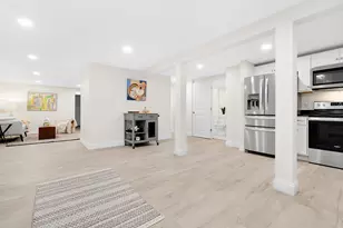 41 Lotts Dr, Windham, ME 04062 - Photo 10