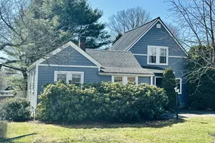 90 Pearl St, Camden, ME 04843 - Photo 38