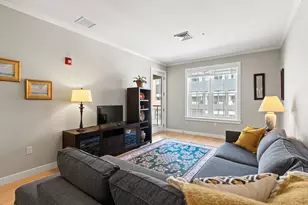 22 Hancock St, Portland, ME 04101 - Photo 14