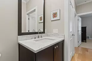 22 Hancock St, Portland, ME 04101 - Photo 34
