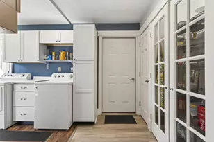 119 Cedar St, Belfast, ME 04915 - Photo 12