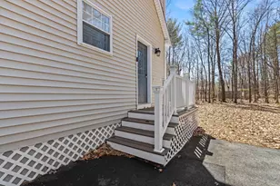 516 Falmouth Rd, Windham, ME 04062 - Photo 4