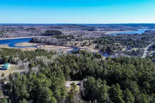 347 Elm St, Machias, ME 04654 - Photo 56