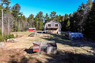 347 Elm St, Machias, ME 04654 - Photo 4