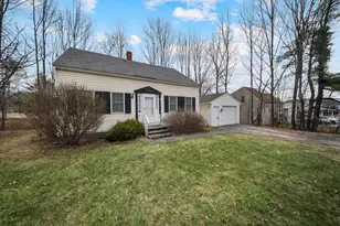 19 Washington St, Waterville, ME 04901 - Photo 2