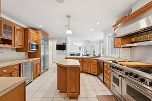 111 Daggett Dr, Raymond, ME 04071 - Photo 10