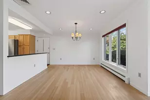 1 Wildwood Dr, Cape Elizabeth, ME 04107 - Photo 10