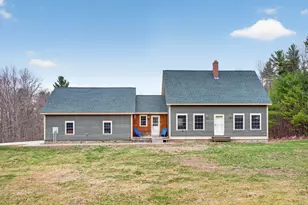 8 Colina Dr, Raymond, ME 04071 - Photo 2