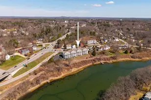 19 Bridge St, Kittery, ME 03904 - Photo 10