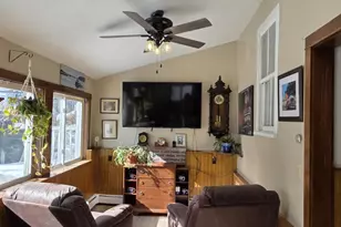 26 Washington St, Eastport, ME 04631 - Photo 6