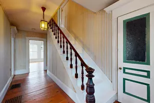 9 Sewall St, Augusta, ME 04330 - Photo 4