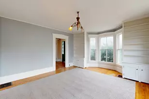 9 Sewall St, Augusta, ME 04330 - Photo 8