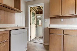 38 Jefferson St, Lewiston, ME 04240 - Photo 38