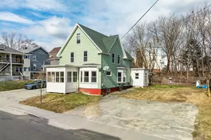 38 Jefferson St, Lewiston, ME 04240 - Photo 10
