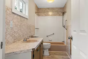 38 Jefferson St, Lewiston, ME 04240 - Photo 26