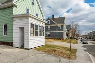 38 Jefferson St, Lewiston, ME 04240 - Photo 12