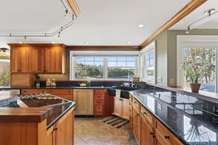 15 Thunder Rd, Saco, ME 04072 - Photo 8