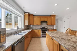 34 Fowler Farm Rd, Scarborough, ME 04074 - Photo 12