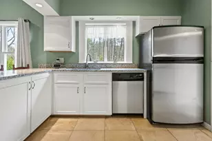 54 Sunset Ave, Auburn, ME 04210 - Photo 18