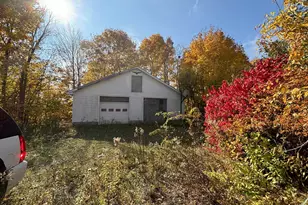 20 Florence St, Augusta, ME 04330 - Photo 2