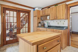 1254 Roosevelt Trail, Raymond, ME 04071 - Photo 10