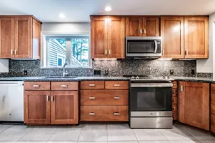 112 Craigie St, Portland, ME 04102 - Photo 4