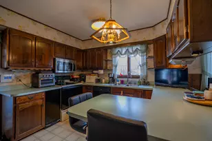 1522 Pushaw Rd, Glenburn, ME 04401 - Photo 12