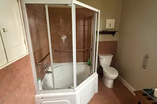 126 Grove St, Bangor, ME 04401 - Photo 12