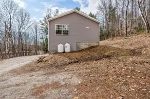 16 Death Valley Rd, Minot, ME 04258 - Photo 8