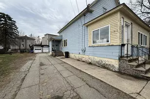 7 Bates St, Sanford, ME 04073 - Photo 2